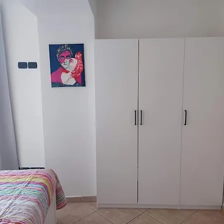 Dell'angelo Apartment *